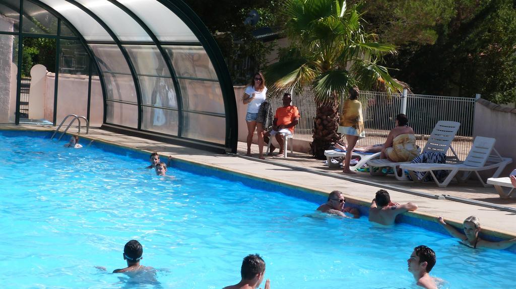 Camping La Vidaresse Hotel Sainte-Anastasie-sur-Issole Exterior foto