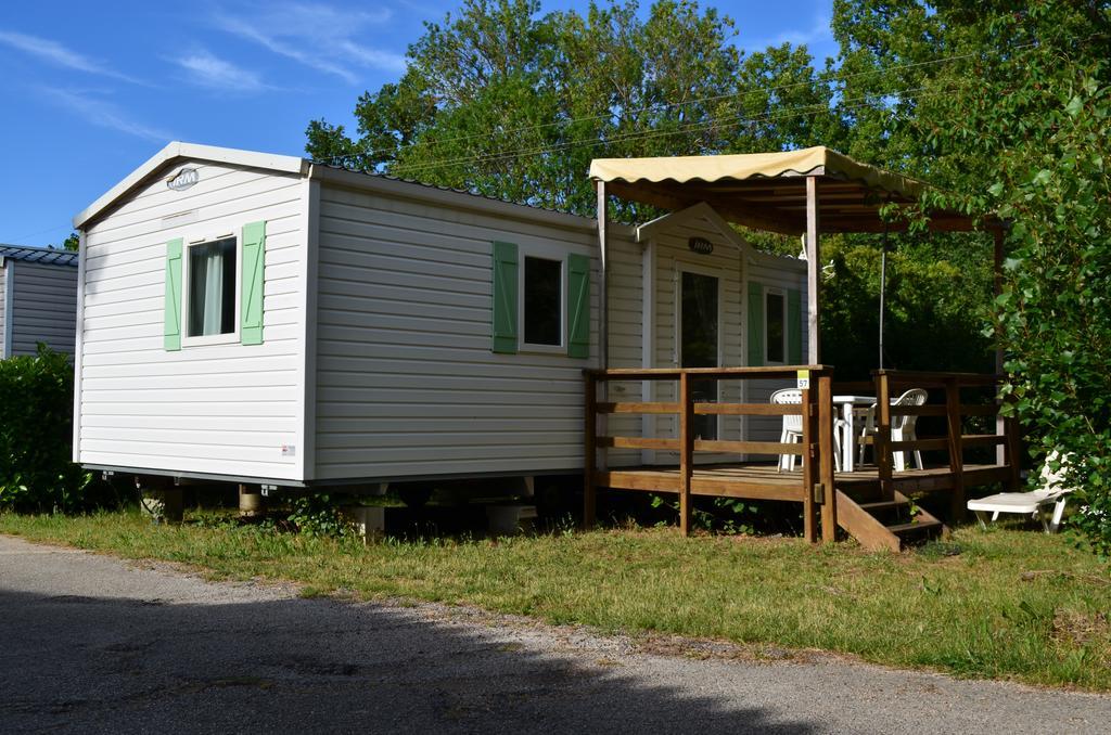 Camping La Vidaresse Hotel Sainte-Anastasie-sur-Issole Exterior foto